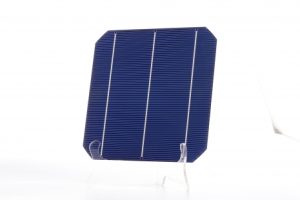 Laser scribing of solar cell